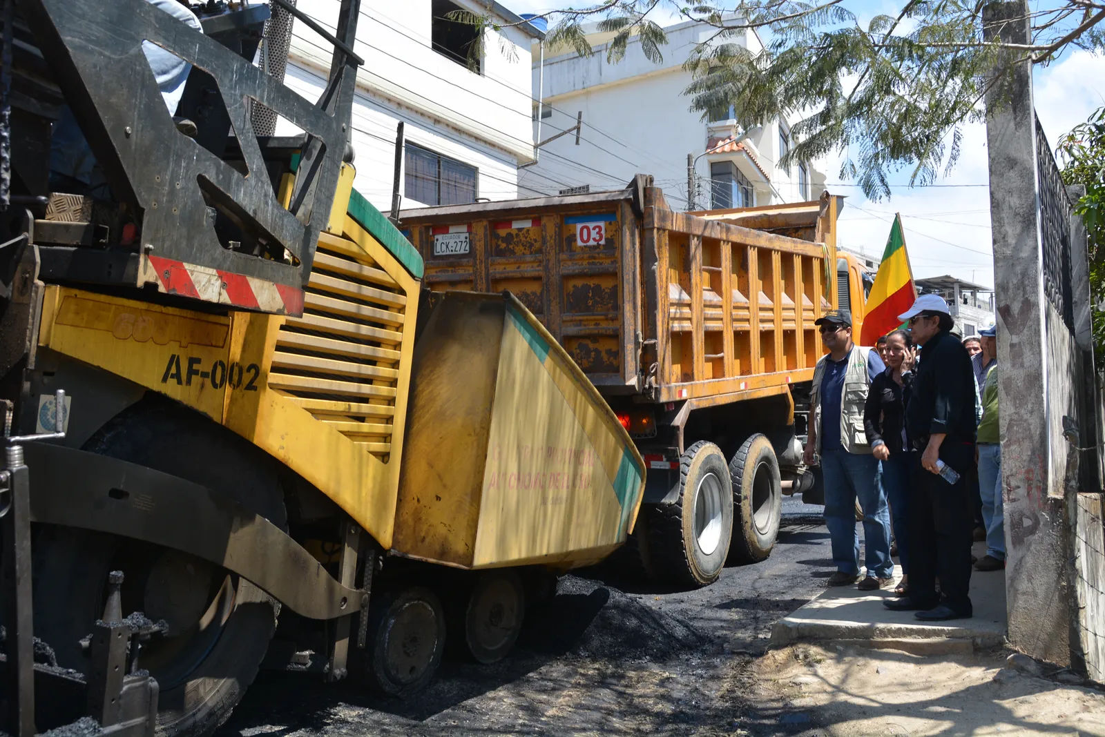 Calle Real de Villaobispo se cierra al tráfico para obras de mejora