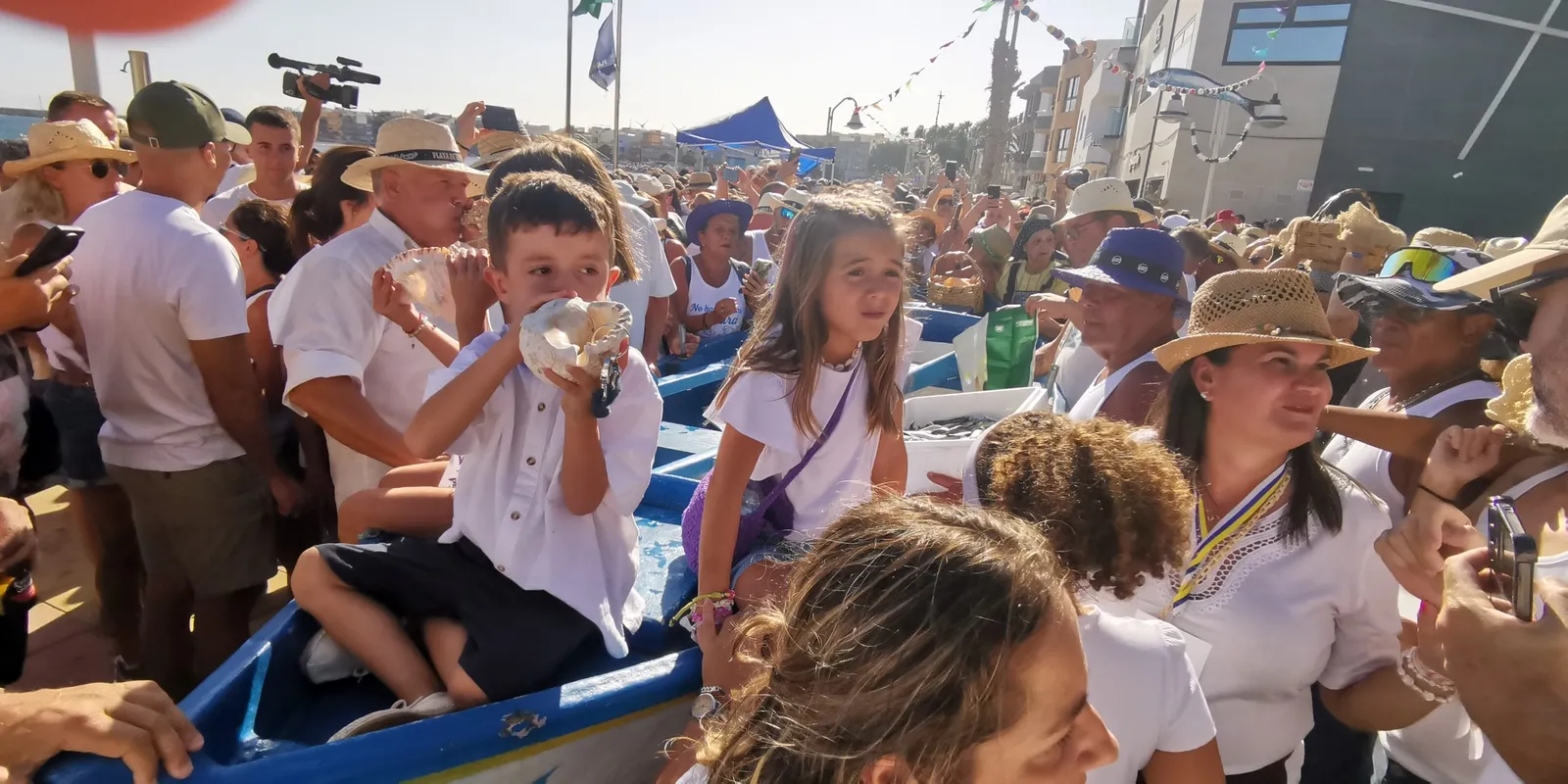 Arinaga se llena de fiesta: 30ª edición de La Vará del Pescao