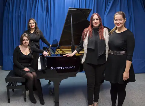 El Ayuntamiento de Santa Olalla invita a un concierto 'Chefs de la Música' en la Plaza de San Julián