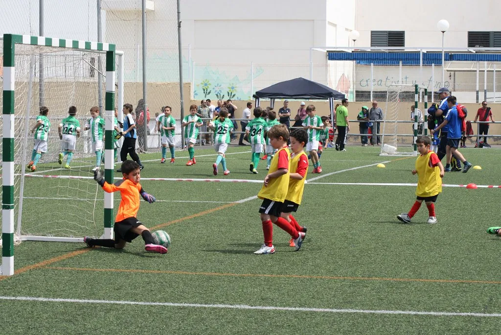 Culleredo prepara su verano de fútbol con cuatro torneos municipales