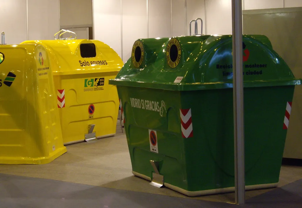 La Mancomunidad Penedès-Garraf amplía el servicio de recogida selectiva con un vehículo móvil en Canyelles